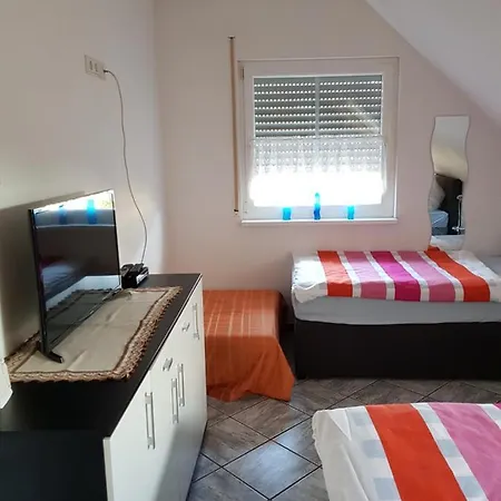 Ferienwohnung Sud Apartment Cologne